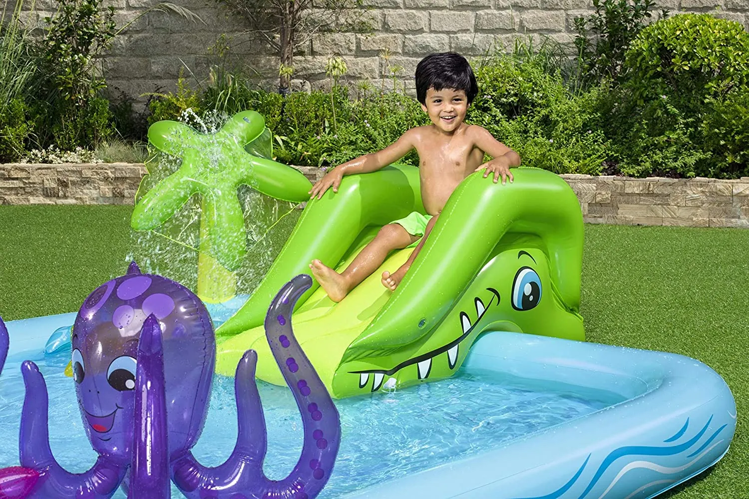 BESTWAY 53052 Aquarium Play Centre 7'10" x 6'9" x 34" image 6